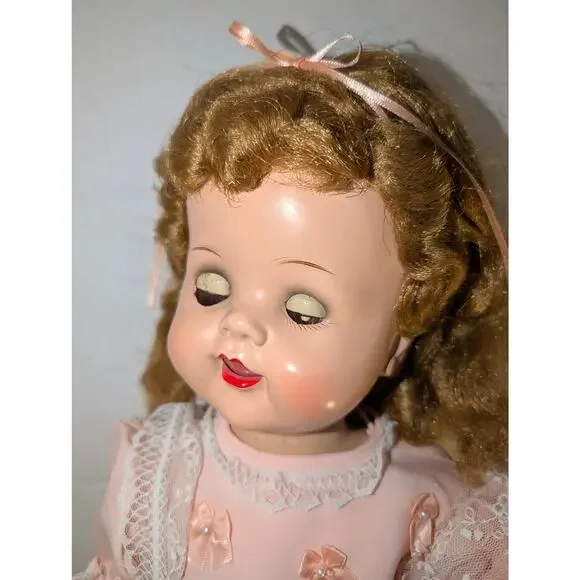 Vintage 1950's 22" Ideal Saucy Walker Doll - Picture 7 of 9